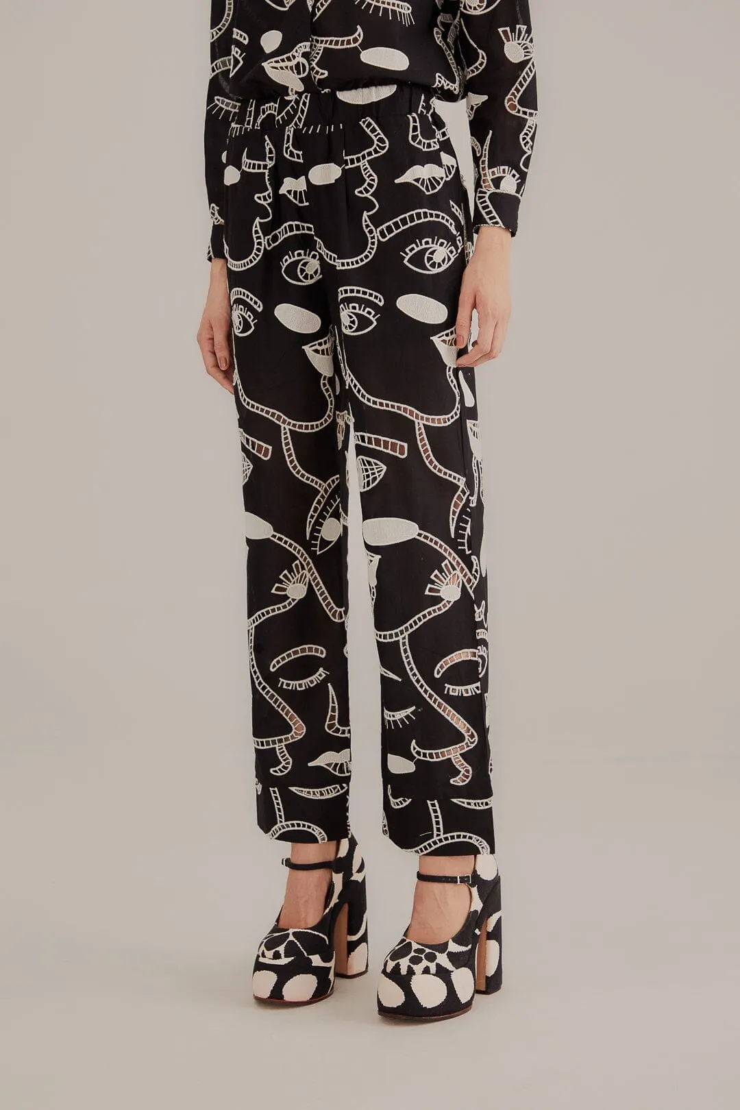 Black Richelieu Faces Pants