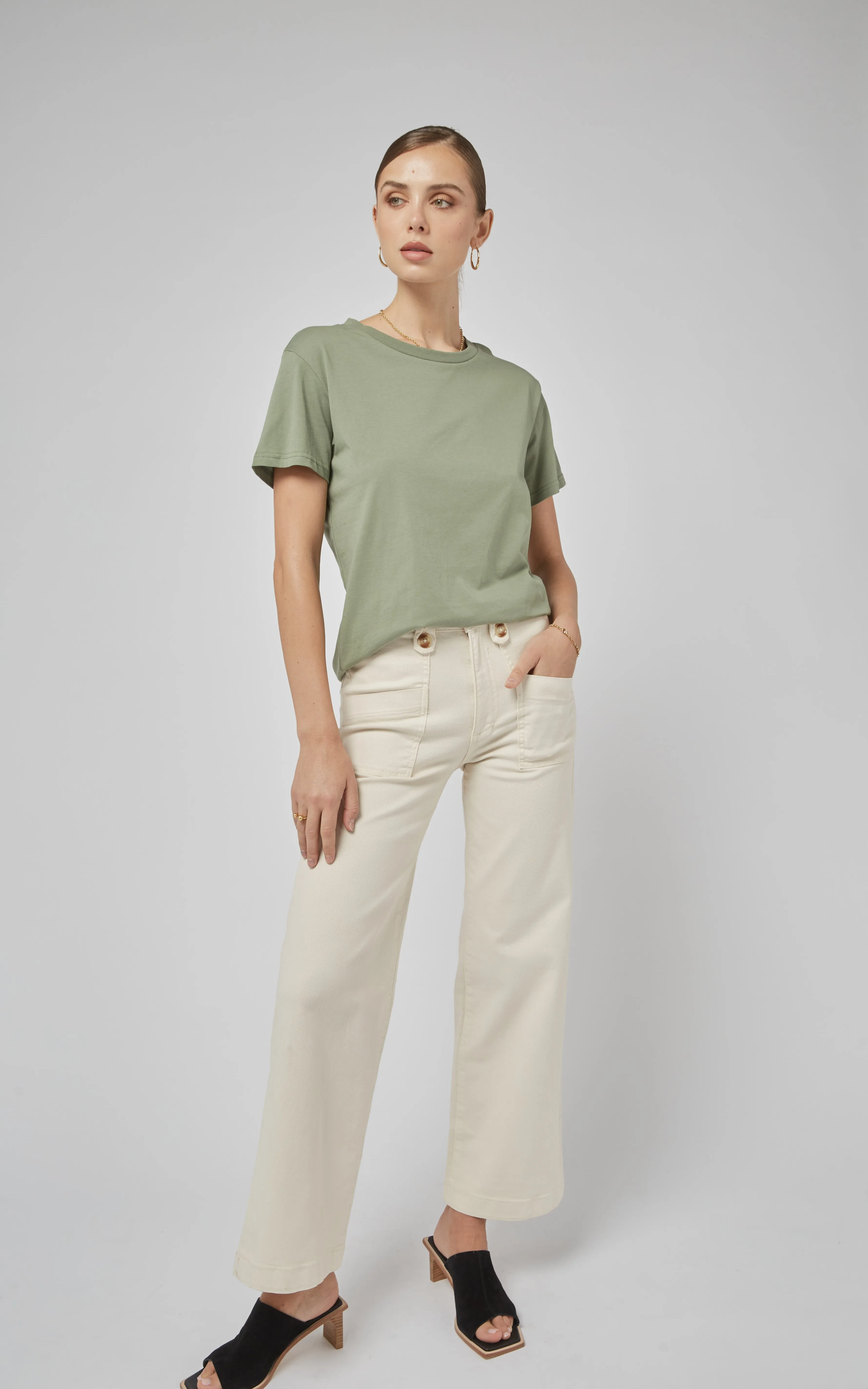 Clare Oil Green Tee