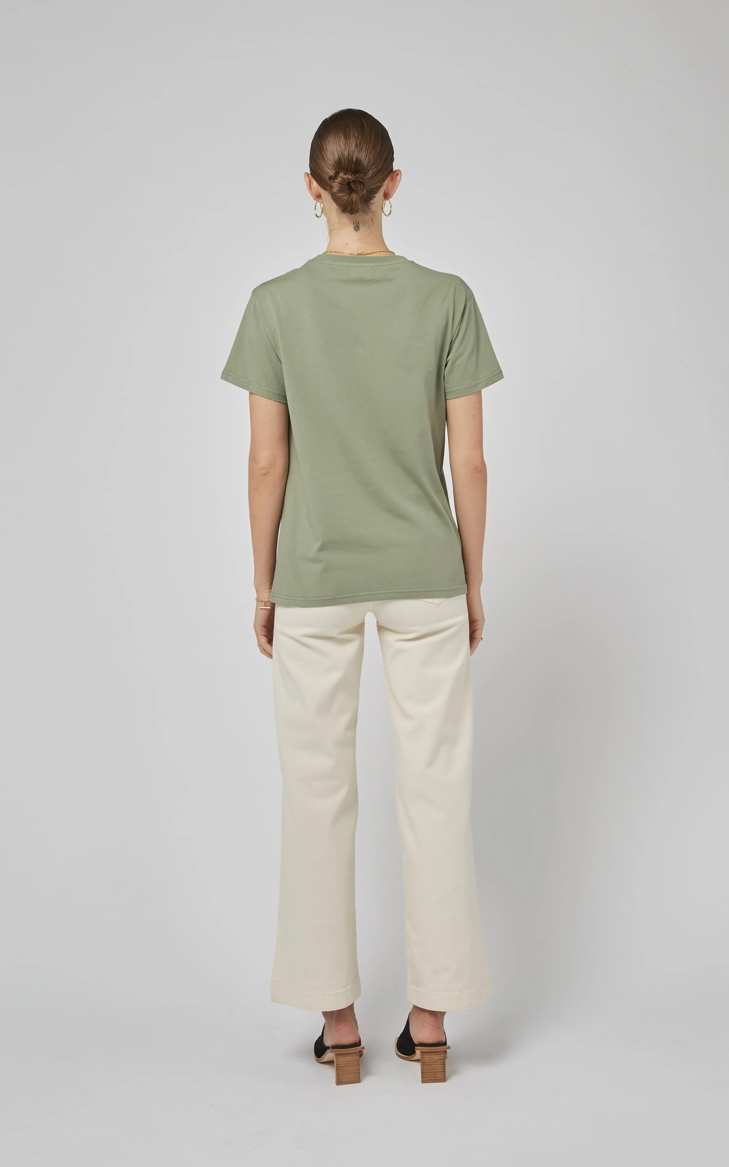 Clare Oil Green Tee