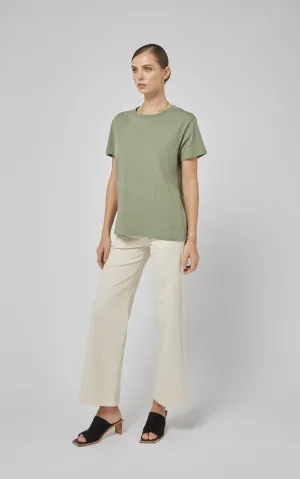 Clare Oil Green Tee