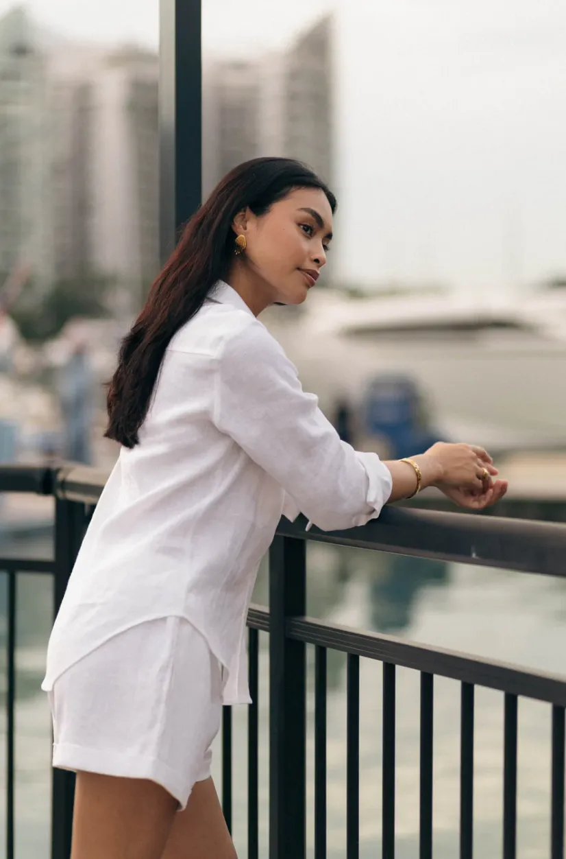 Classic Linen Shorts in White