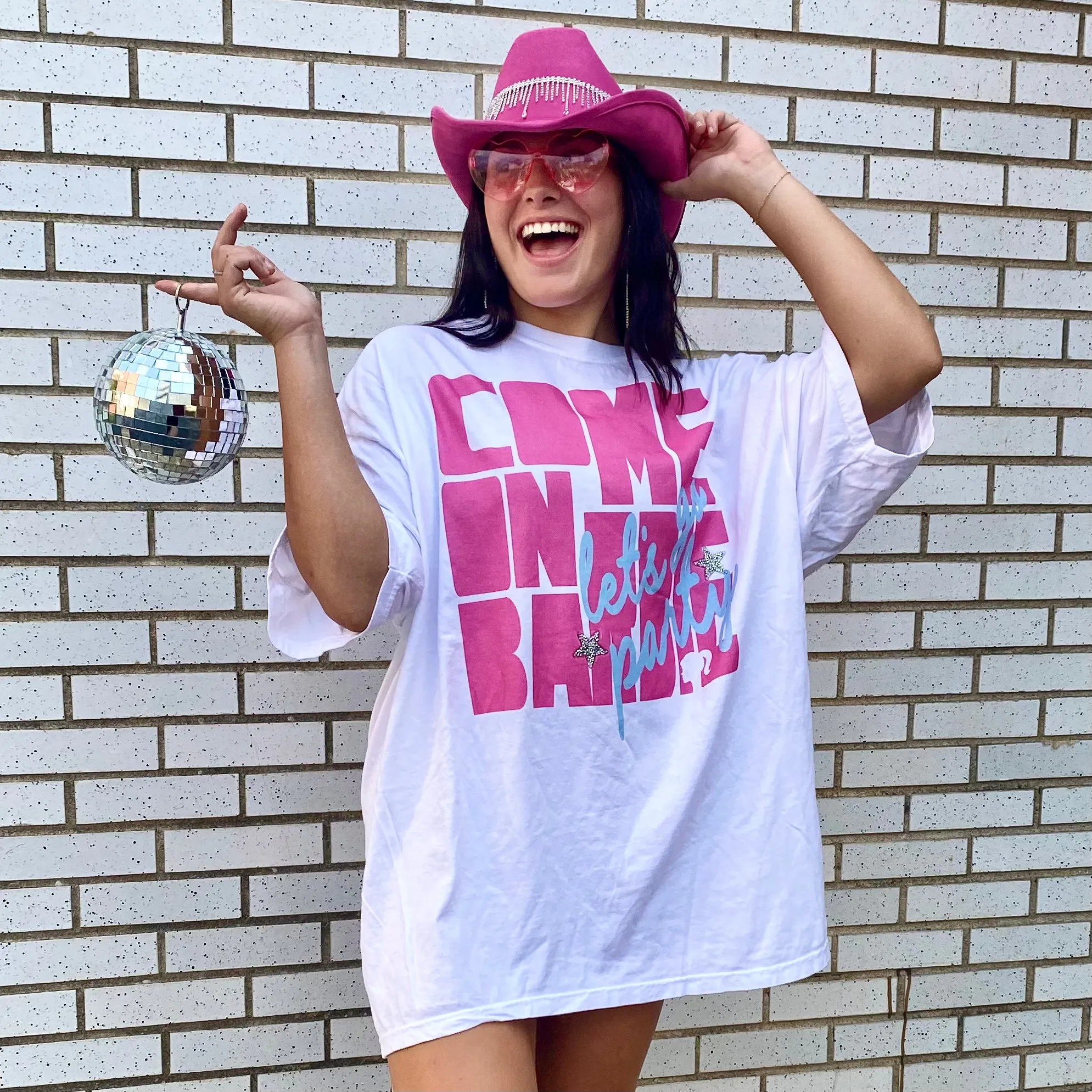 COME ON BARBIE, LETS GO PARTY