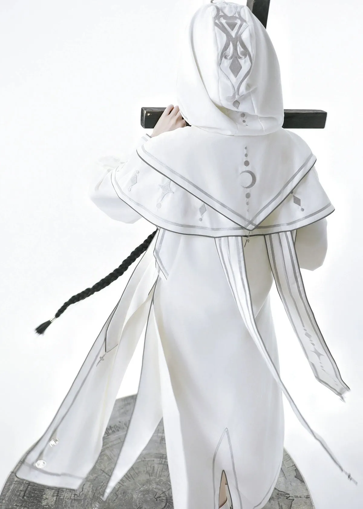 Cyberpunk Cloak Set White Hooded Cloak Top And Shorts