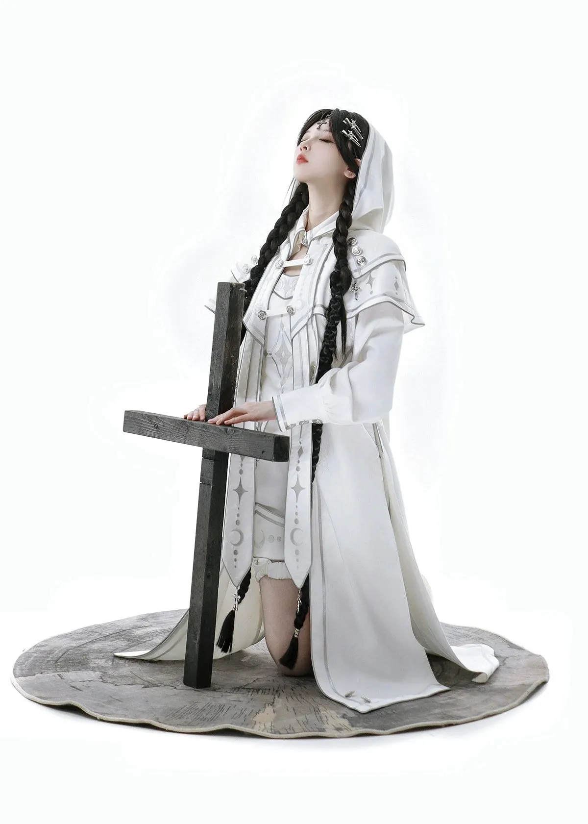 Cyberpunk Cloak Set White Hooded Cloak Top And Shorts
