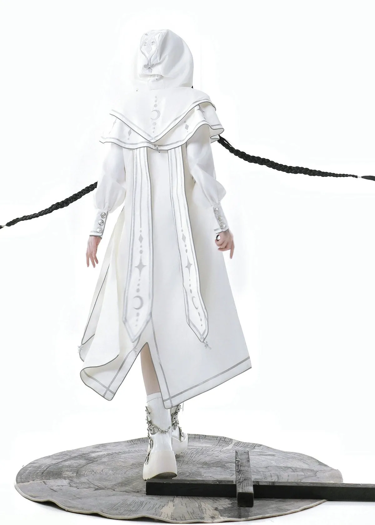 Cyberpunk Cloak Set White Hooded Cloak Top And Shorts