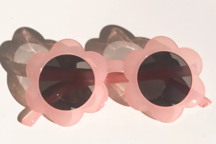 Daisy Round Sunnies in Dusty Pink
