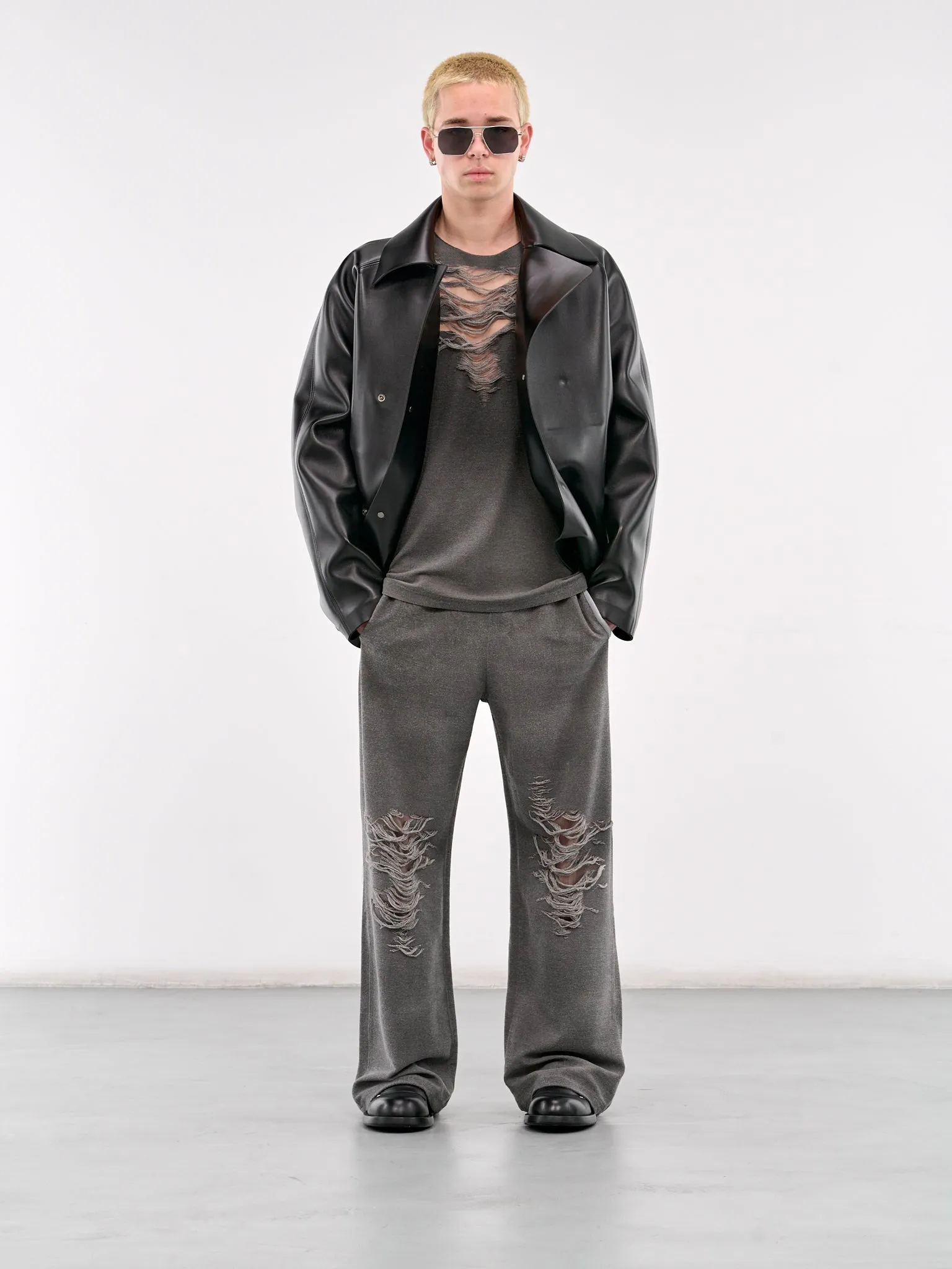 Distressed & Faded Sweatpants (A18218-0PLAI-GREY)