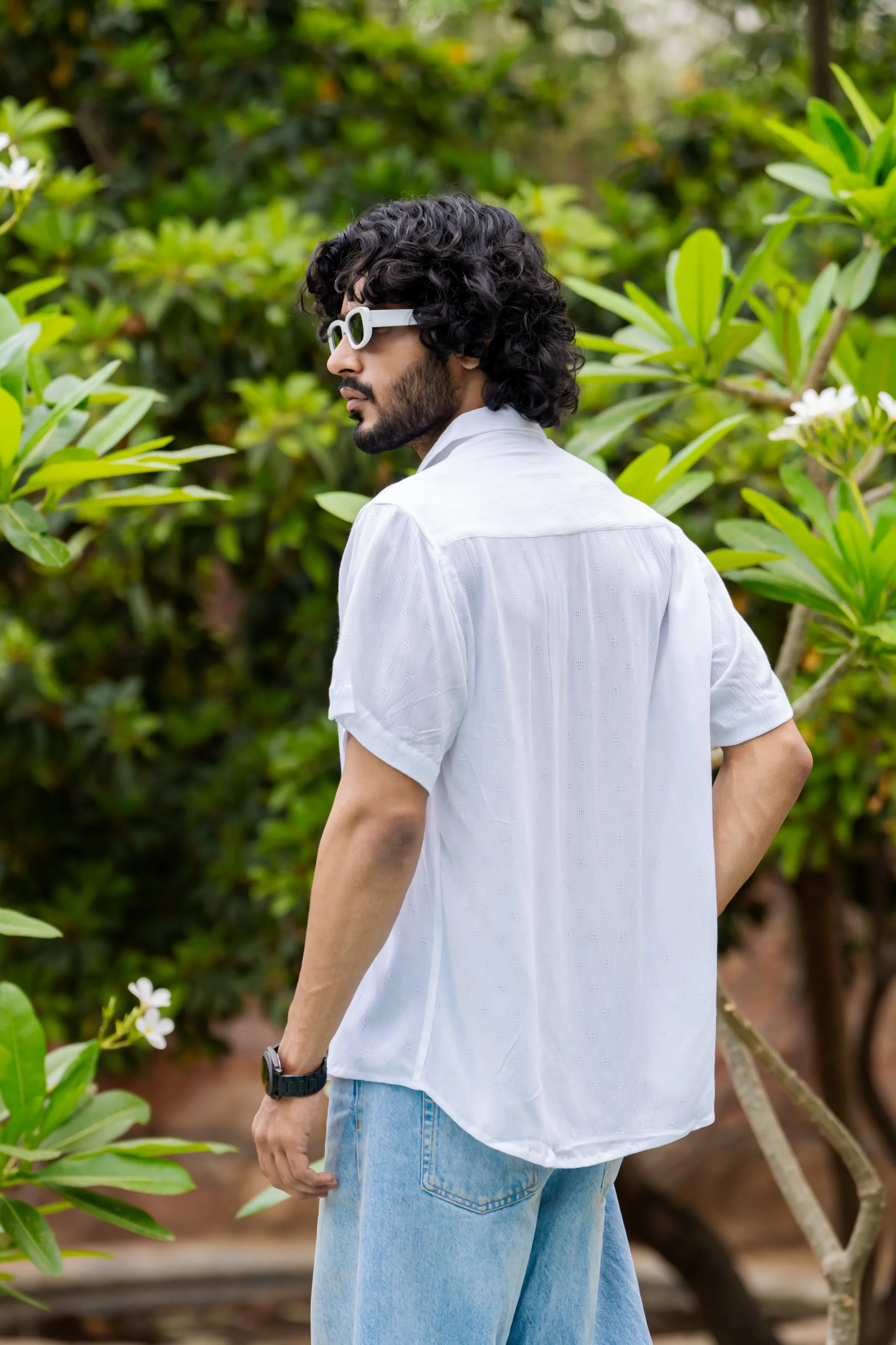 Firangi Yarn Relaxed Fit Solid Self Design Super Flowy Re-engineered Cotton- Half Sleeves Party Shirt Super White