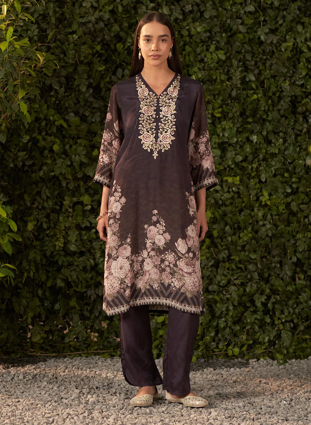 Fleur Black Printed Shantoon Kurta Set for Women