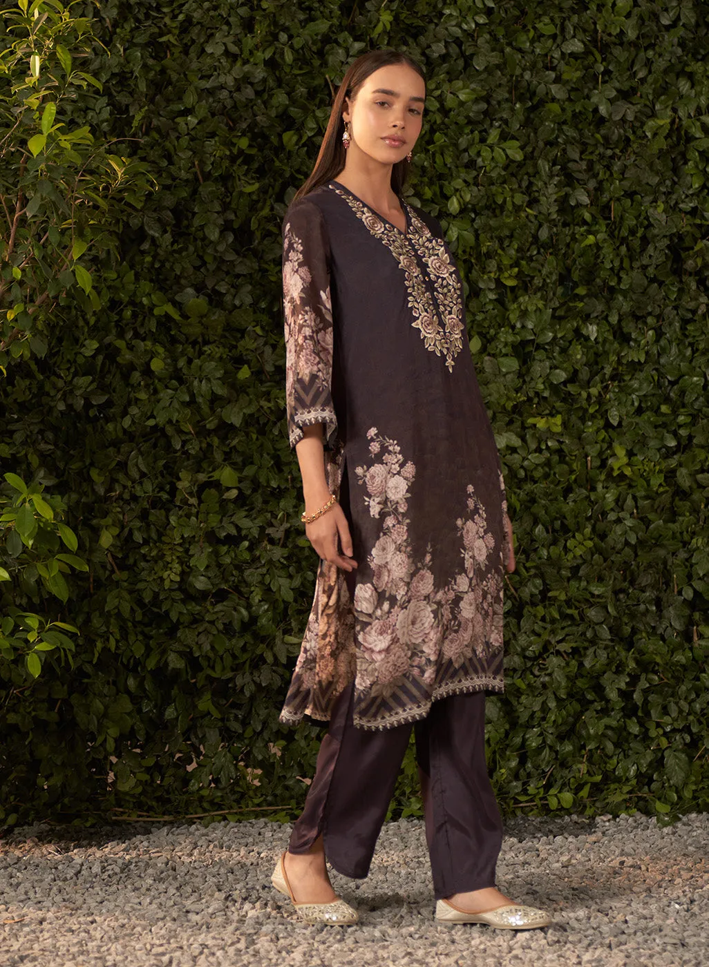 Fleur Black Printed Shantoon Kurta Set for Women