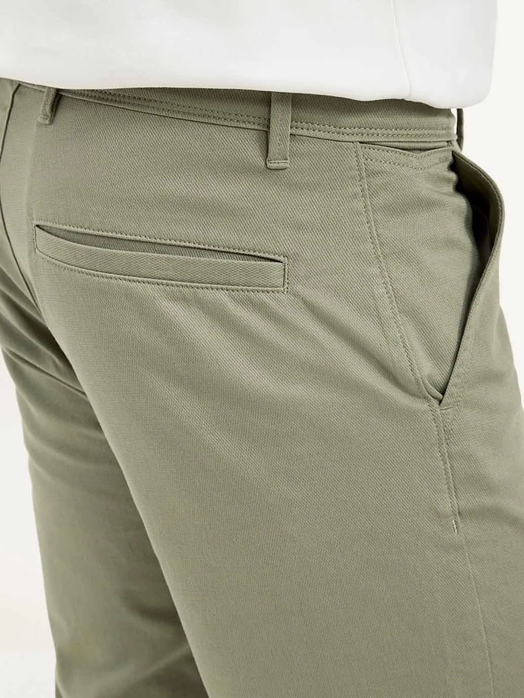 Men's Green Authentic Straight Fit Chino Pants