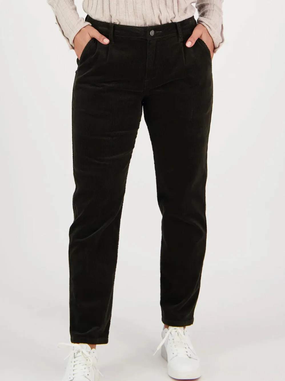 VASSALLI RELAXED CORD TROUSER