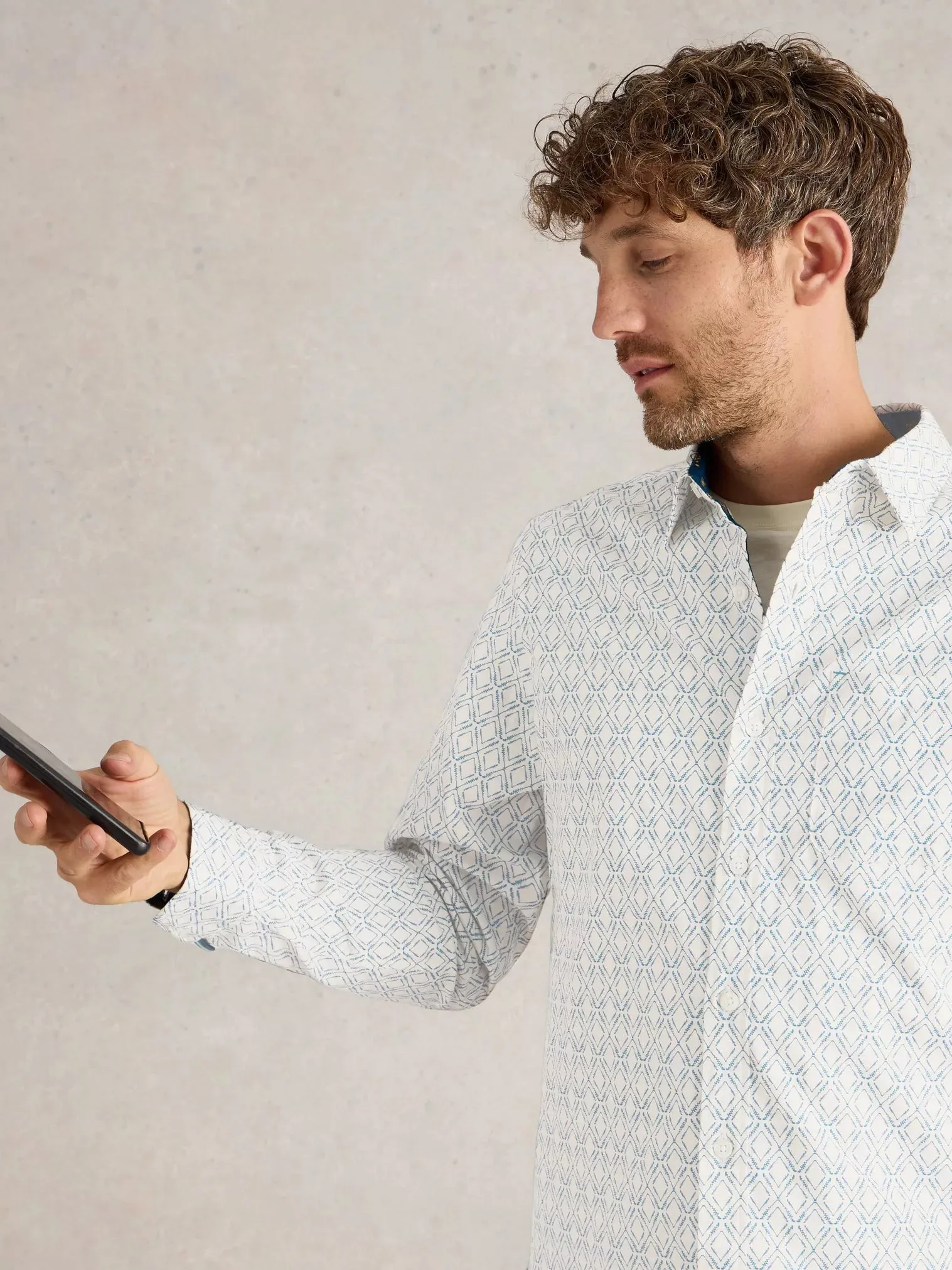 WHITE STUFF - DIAMOND SQUIGGLE PRINT SHIRT