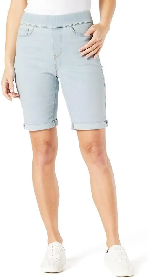 Woman Classic Mid Rise Bermuda Shorts
