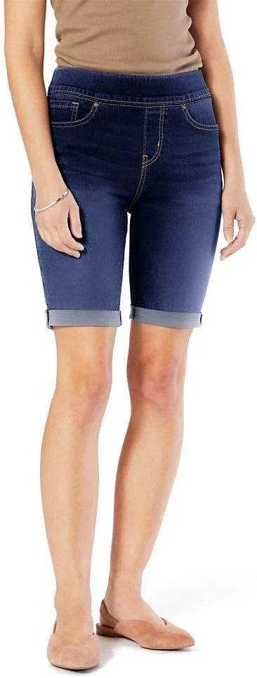 Woman Classic Mid Rise Bermuda Shorts